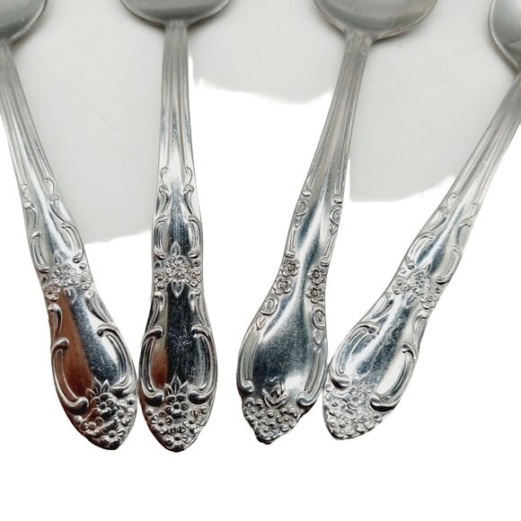 Oneidacraft Venus Stainless Glossy Flatware Lot of 4 Dinner Spoons 7" - Picture 2 of 6